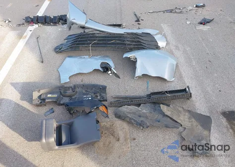 2021 Toyota Sienna Xle from USA, damaged, VIN 5TDYRKEC2MS029736